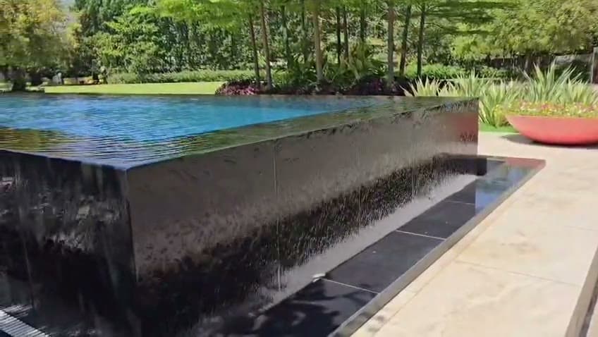 Swimming Pool Construction — clip 1